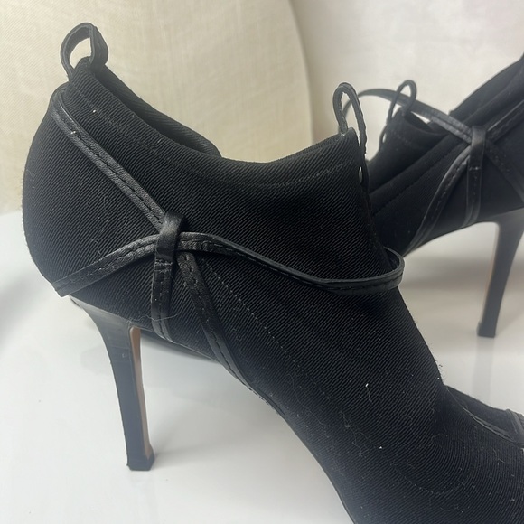 GUCCI VINTAGE SCUBA STRETCH STRAPPY ANKLET BOOTIES - Picture 9 of 11